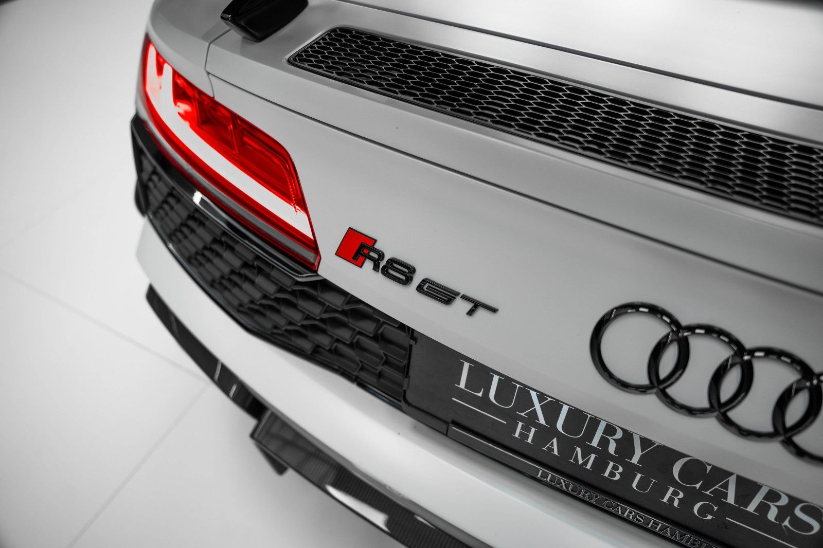 Audi R8 GT S-TRONIC GREY/BLACK CARBON BANG&OLUFSEN