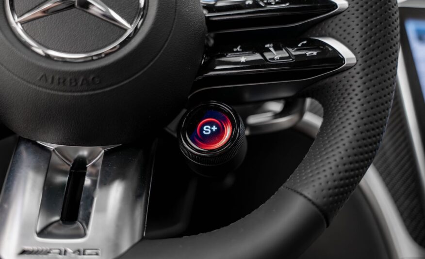 Mercedes-Benz C 63 AMG S E 2024 BLACK/BLACK CARBON