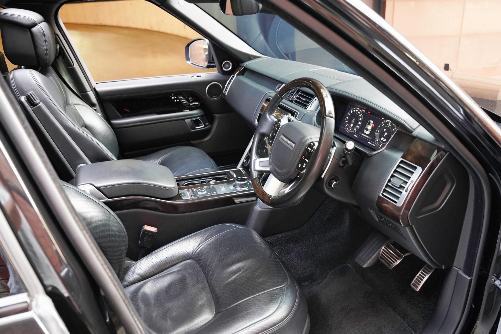 Land Rover Range Rover L405 SDV8 Autobiography