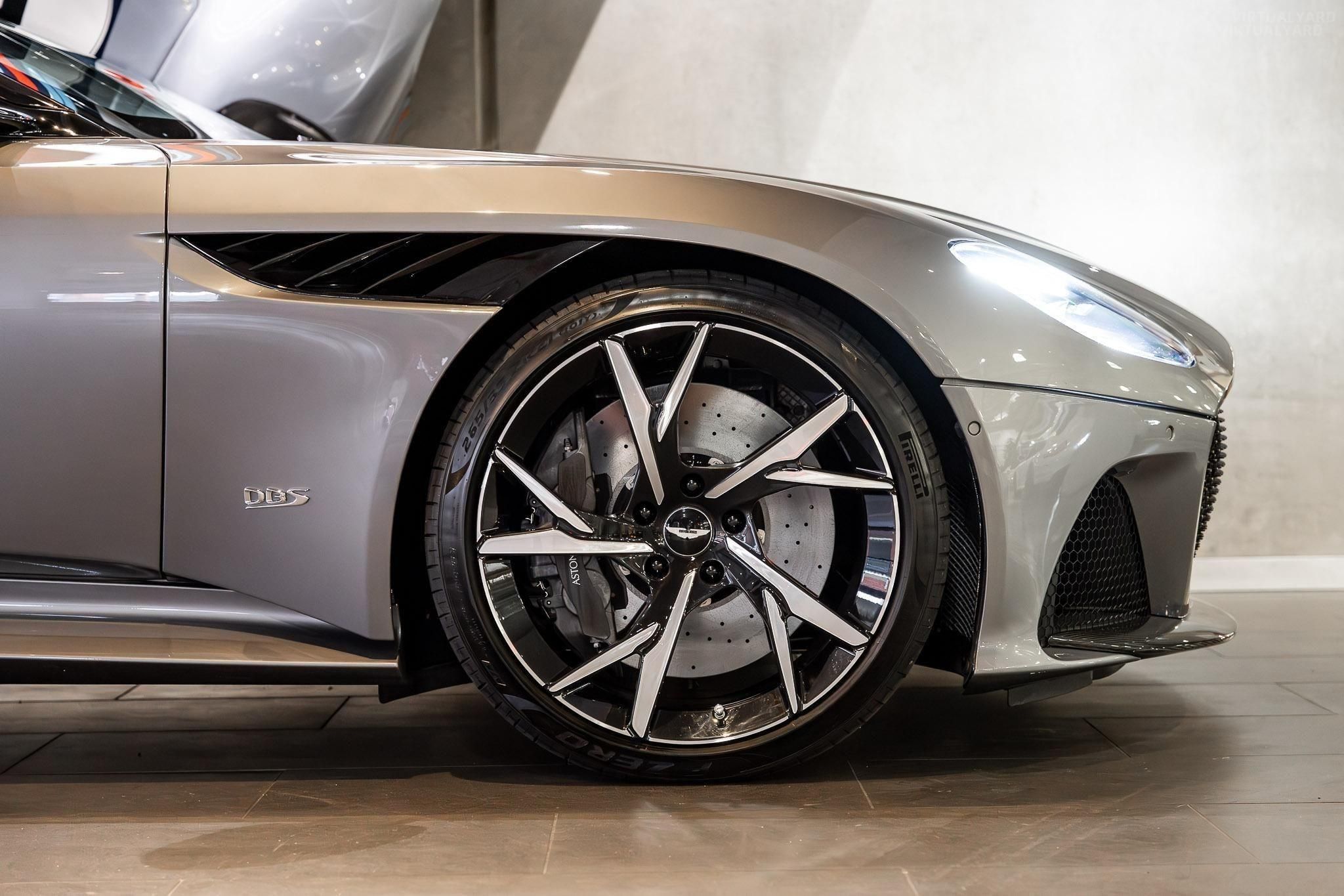 Aston Martin DBS Superleggera Coupe