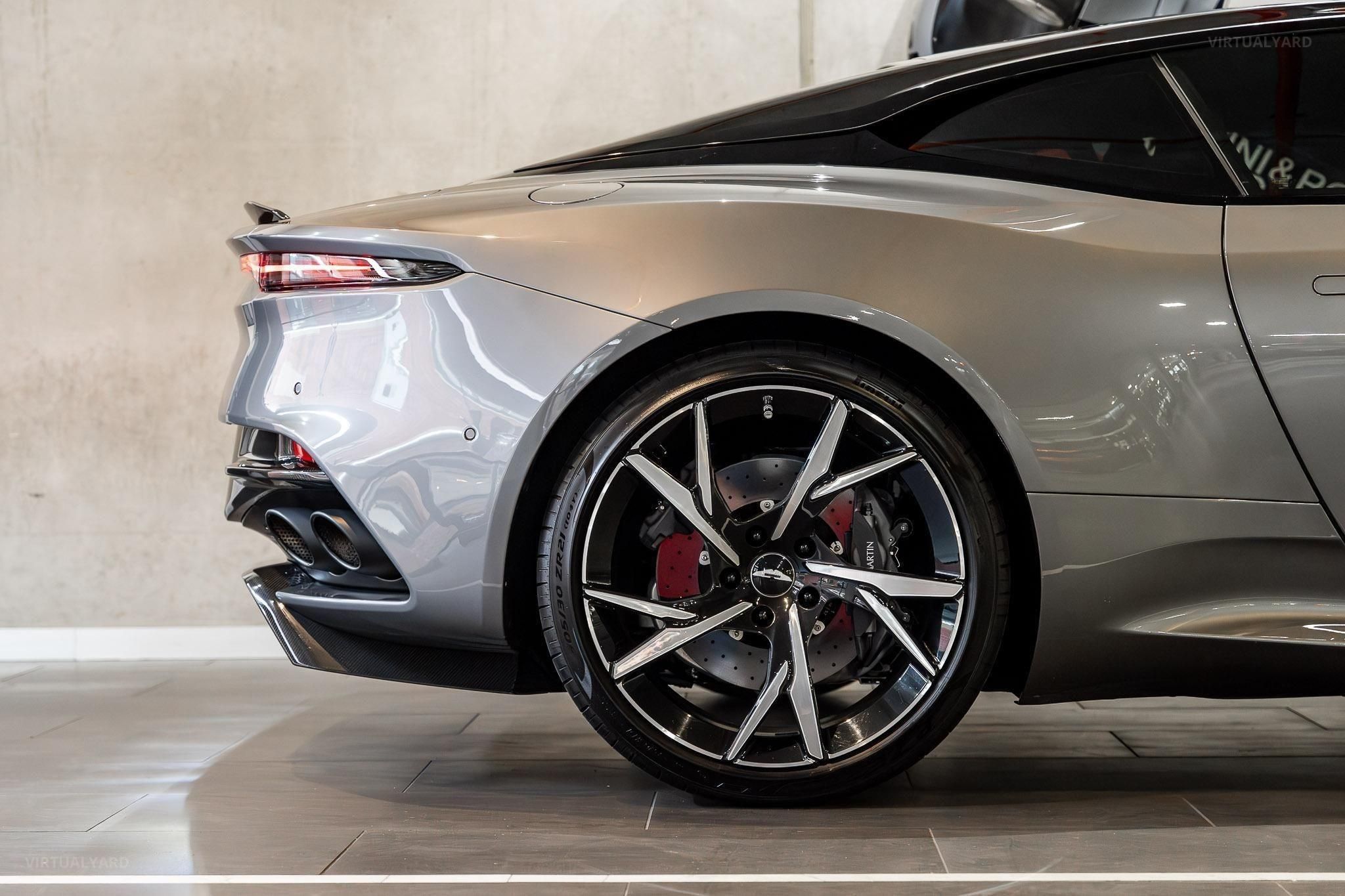 Aston Martin DBS Superleggera Coupe