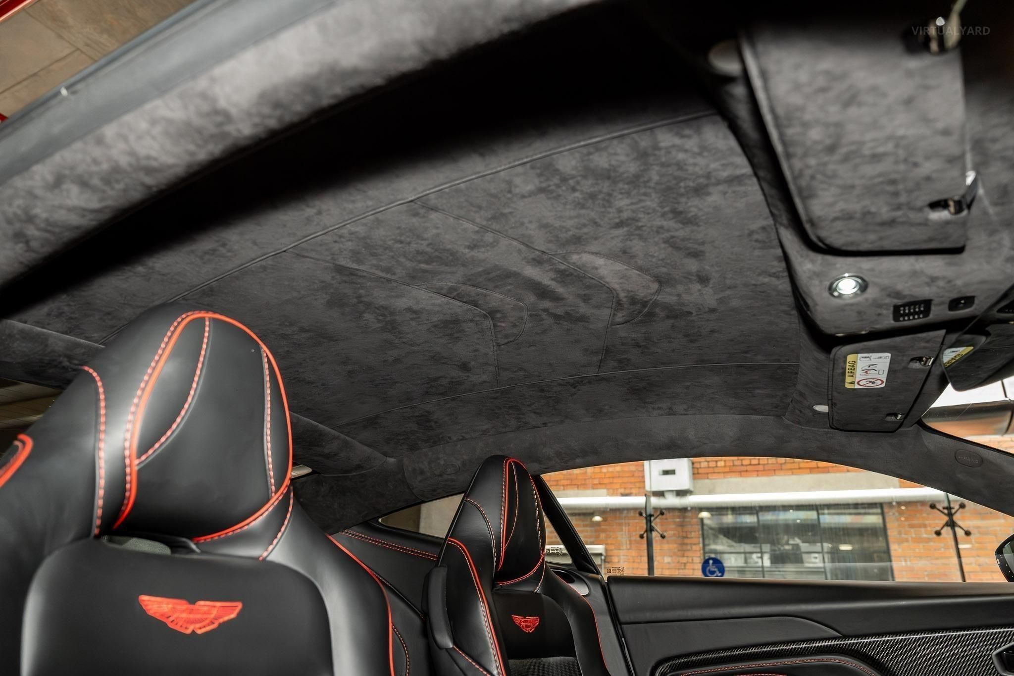 Aston Martin DBS Superleggera Coupe