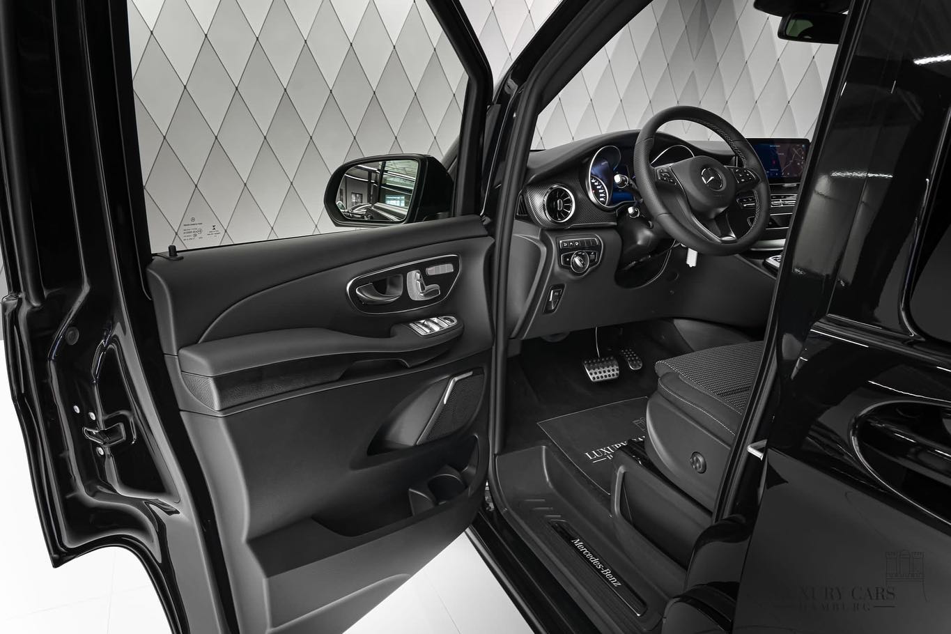 Mercedes V 300Extra Long