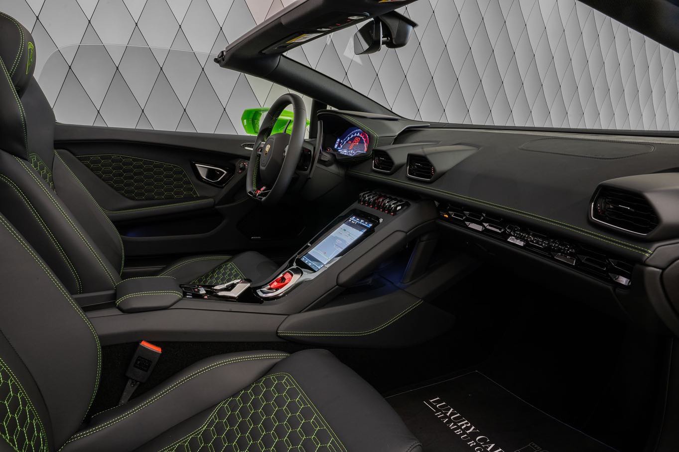 Lamborghini Huracan EVO Spyder