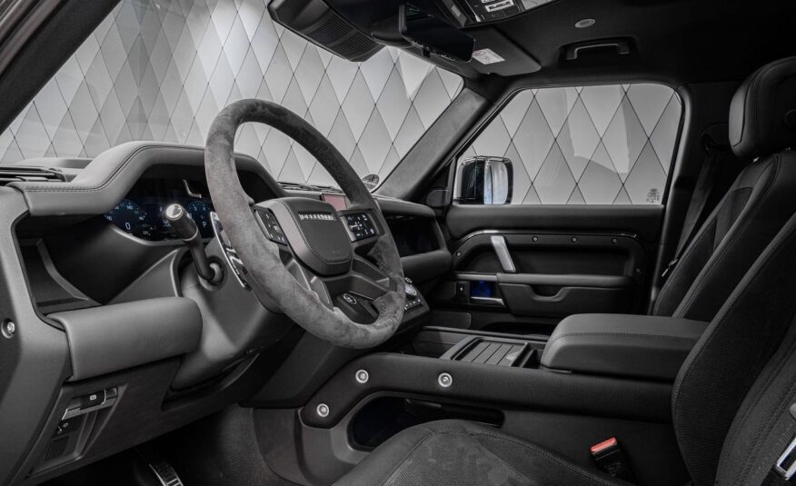 Range Rover Defender 2023