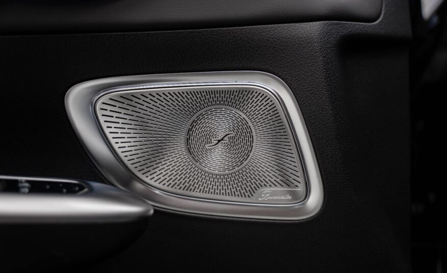 Mercedes-Benz C 63 AMG S E 2024 BLACK/BLACK CARBON