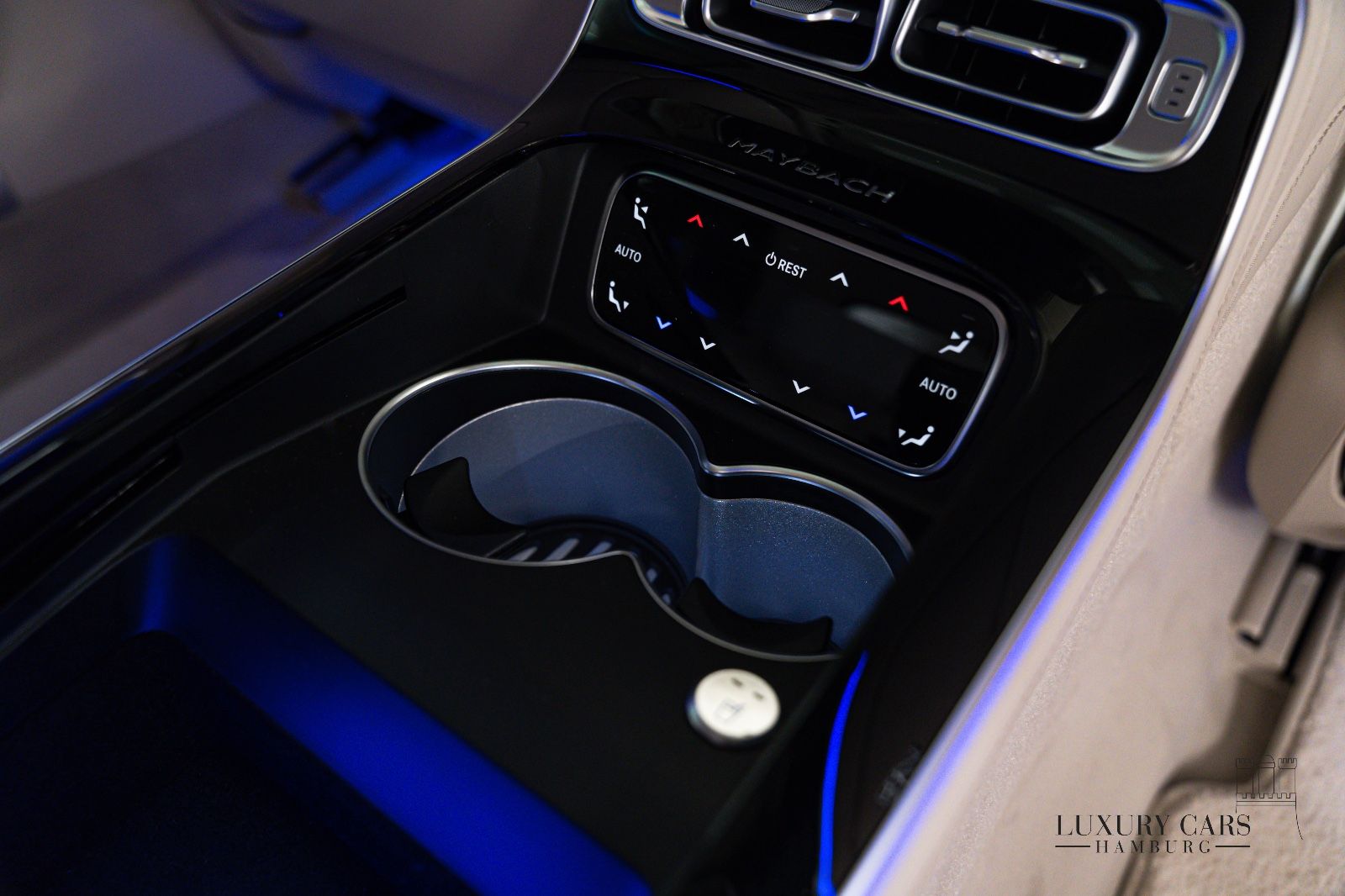Mercedes-Benz S 580 Maybach 4M 2025 BLACK/BEIGE 4D VIP 19″