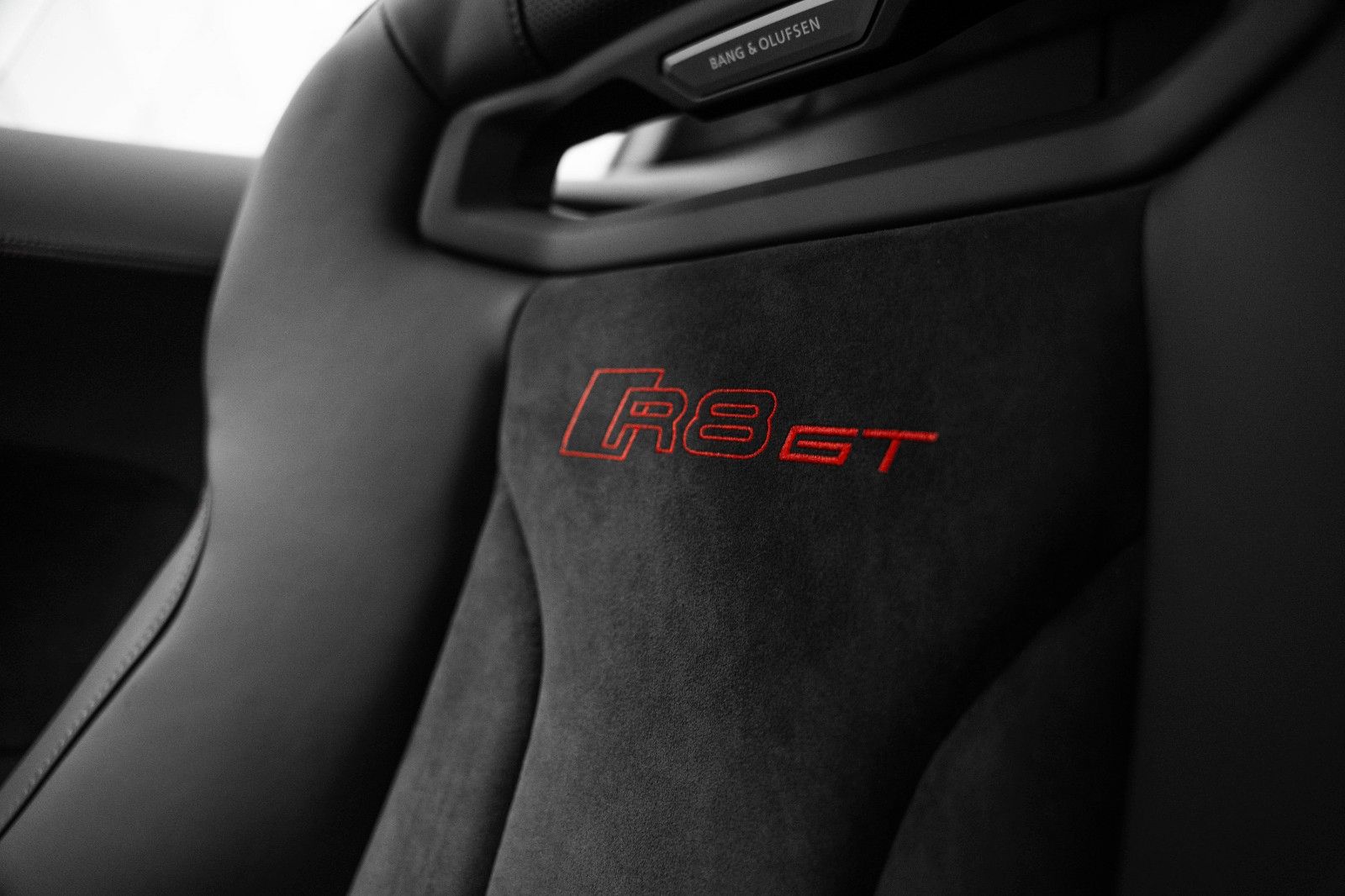 Audi R8 GT S-TRONIC GREY/BLACK CARBON BANG&OLUFSEN