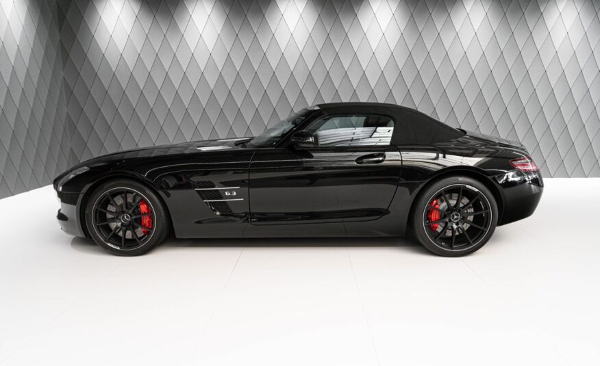 Mercedes-Benz SLS AMG Roadster BLACK/RED EXCLUSIVE CAMERA