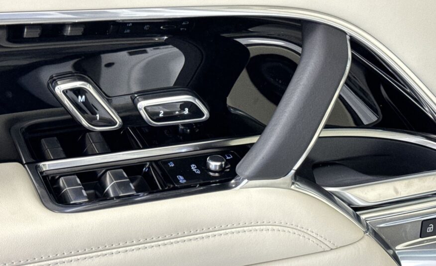 2025 Land Rover Range Rover Autobiography