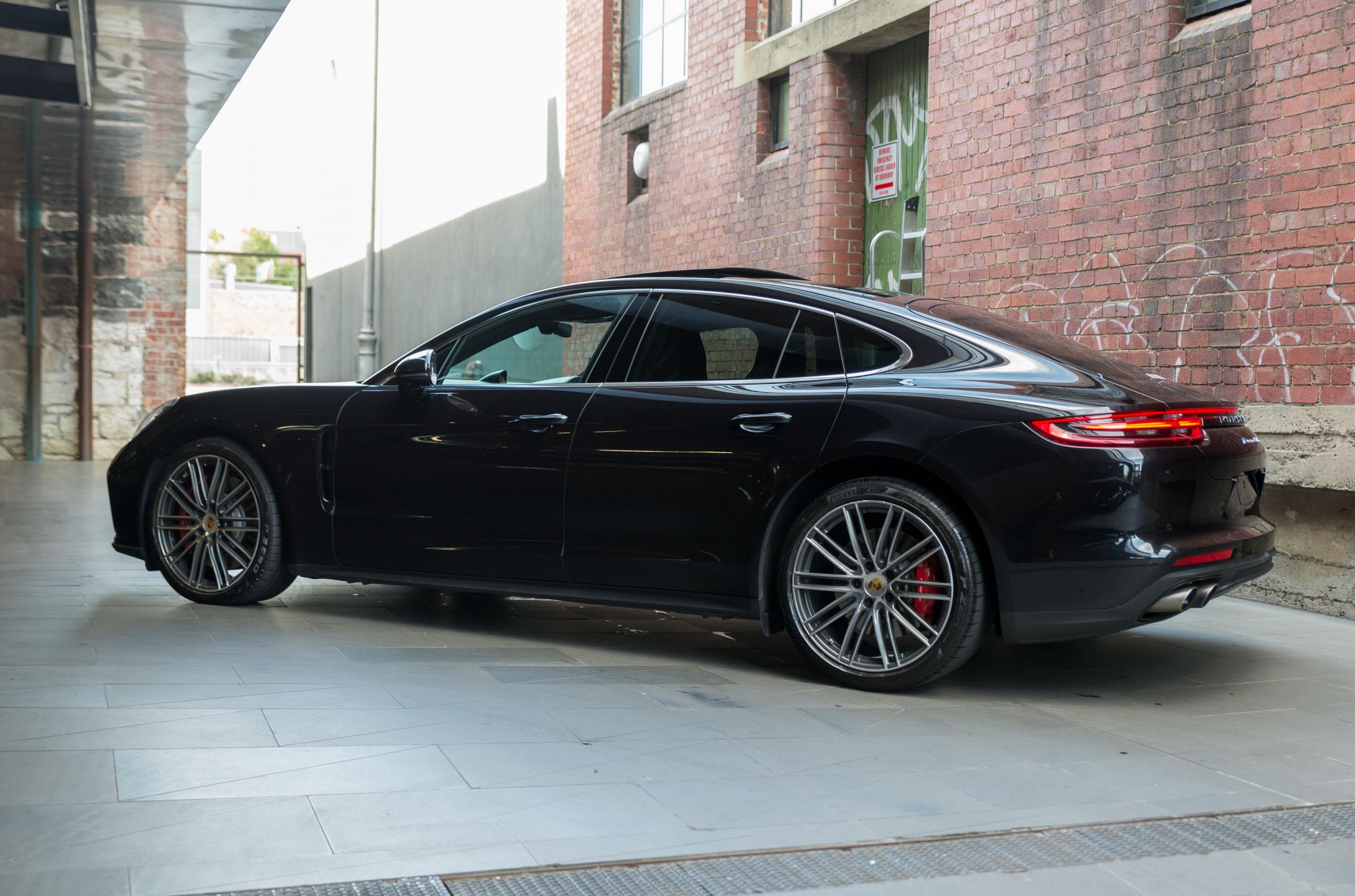 2018 Porsche Panamera 971 Turbo Sedan