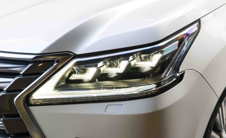 Lexus LX570 2017