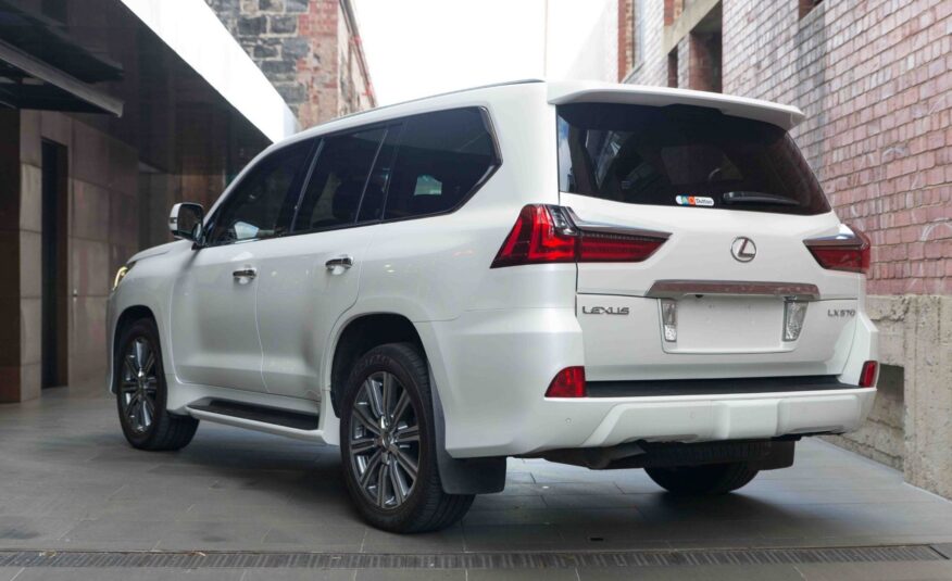 Lexus LX570 2017