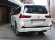 Lexus LX570 2017