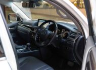 Lexus LX570 2017