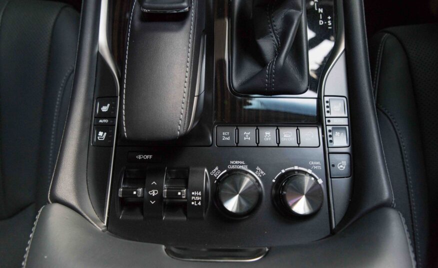 Lexus LX570 2017