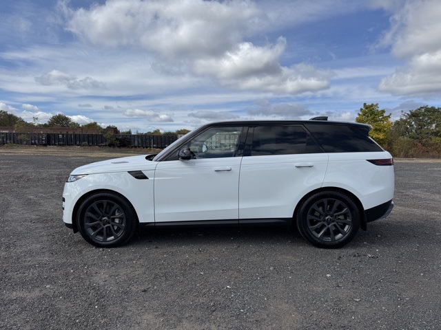 2023 Range Rover Sport SE 4WD 4D Sport Utility