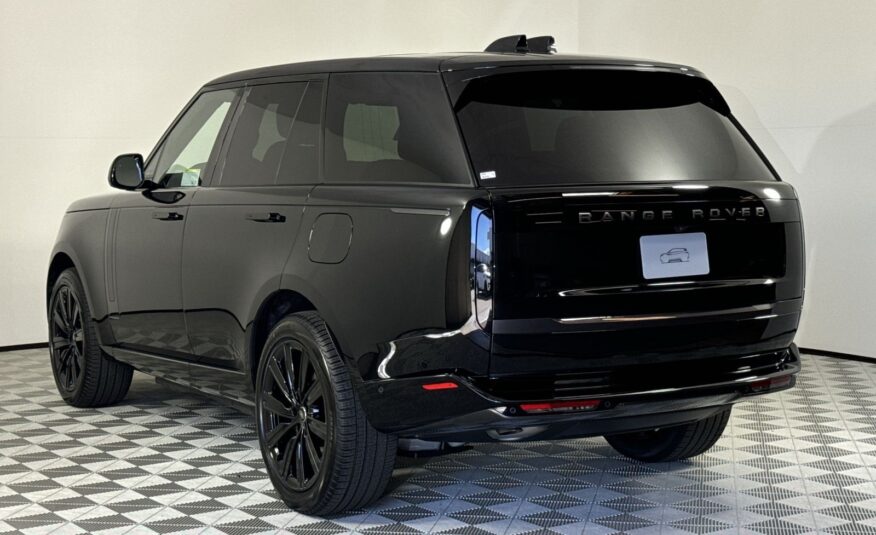 2025 Land Rover Range Rover SE