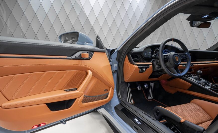 Porsche 992 S/T Sports Car/Coupe