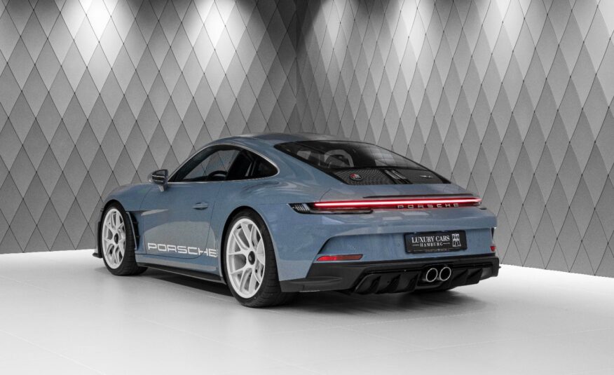Porsche 992 S/T Sports Car/Coupe