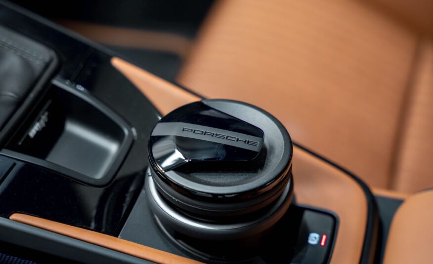 Porsche 992 S/T Sports Car/Coupe
