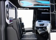 2023 Mercedes-Benz Metris Passenger Van
