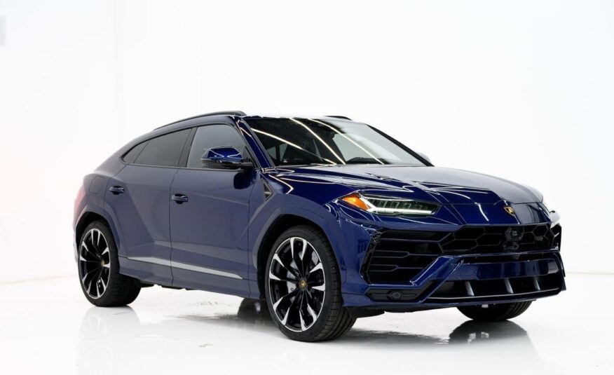 2021 Lamborghini Urus Base