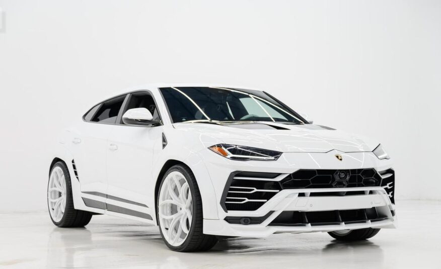2022 Lamborghini Urus Graphite Capsule