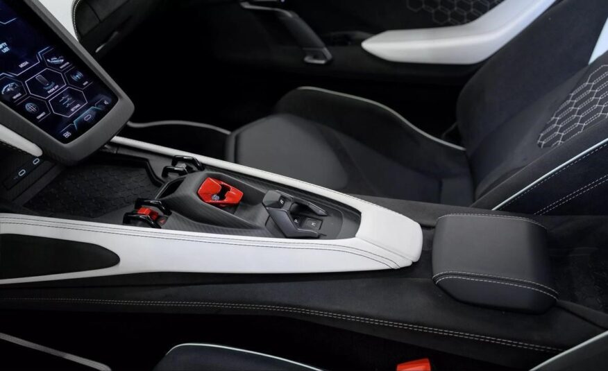 2024 Lamborghini Revuelto AWD
