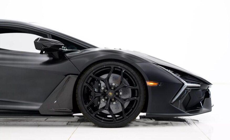 2024 Lamborghini Revuelto AWD