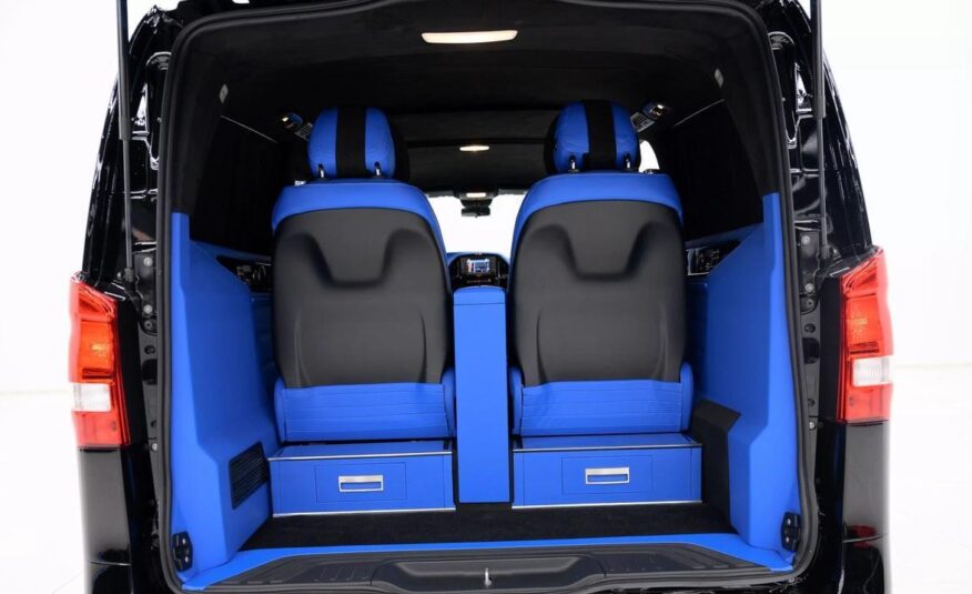 2023 Mercedes-Benz Metris Passenger Van