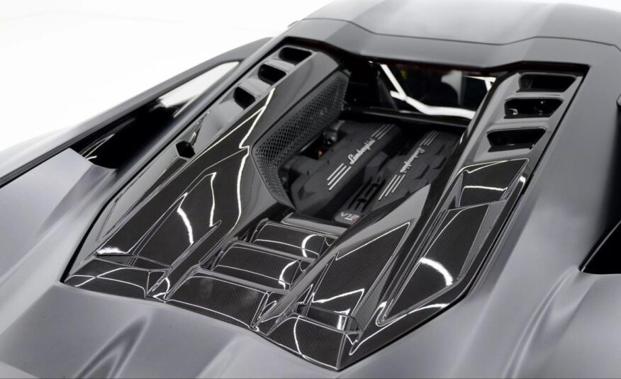 2024 Lamborghini Revuelto AWD