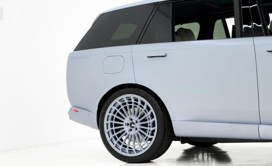 2024 Land Rover Range Rover SV