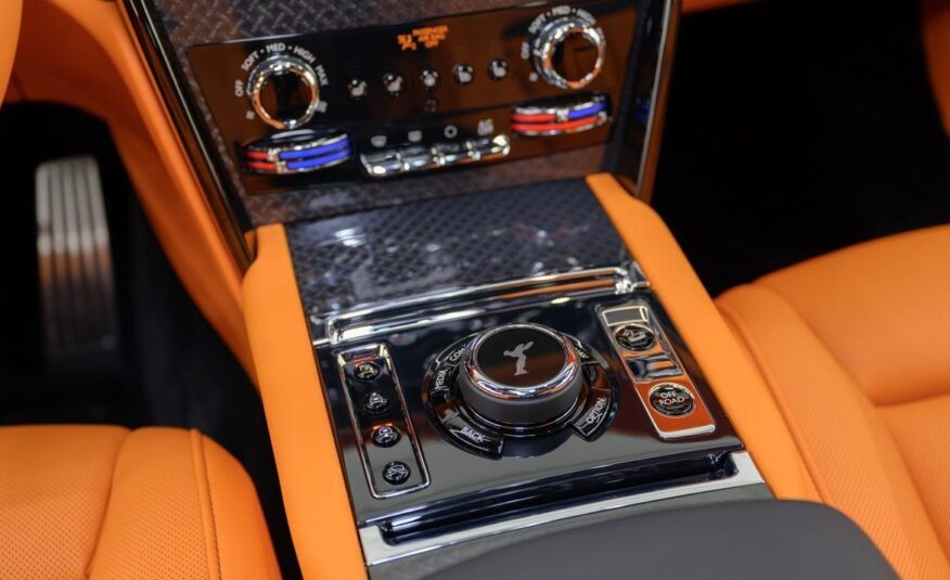 2023 Rolls-Royce Cullinan Black Badge Mansory