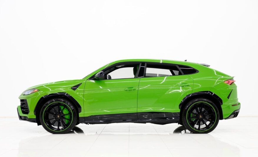2021 Lamborghini Urus AWD
