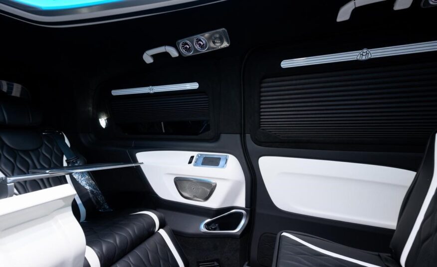 2023 Mercedes-Benz Metris Passenger Van