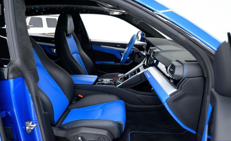 2021 Lamborghini Urus AWD