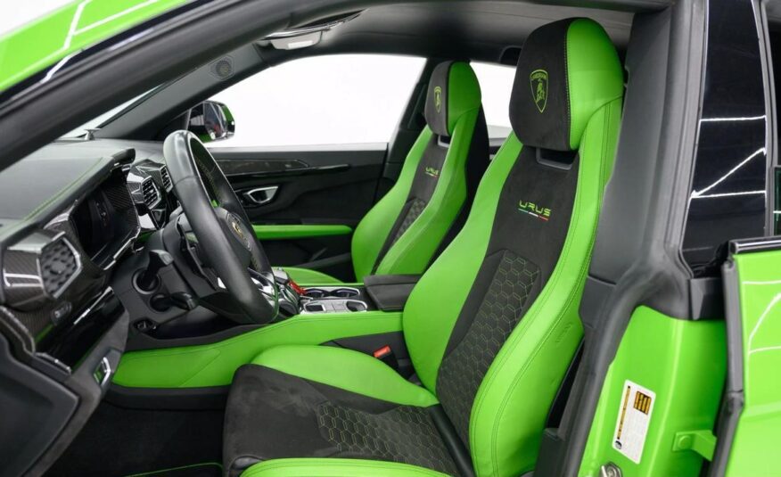 2021 Lamborghini Urus AWD