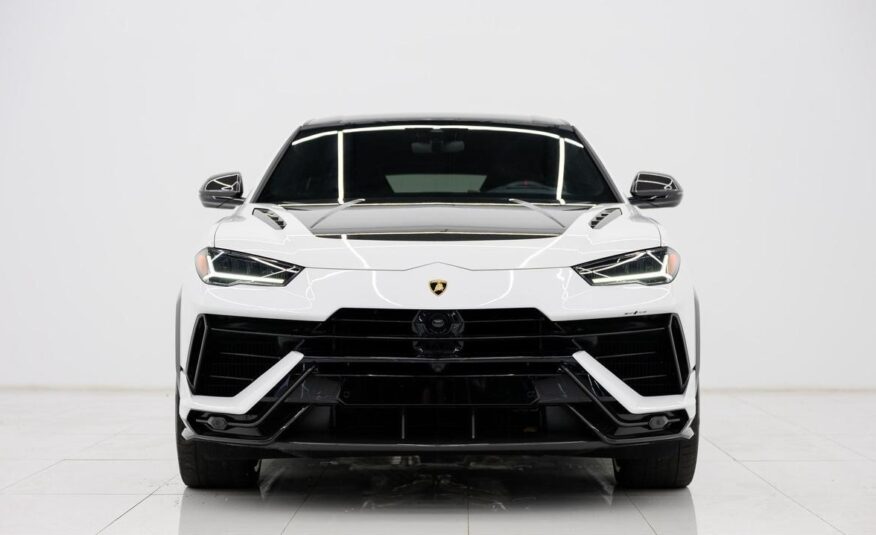 2023 Lamborghini Urus Performante