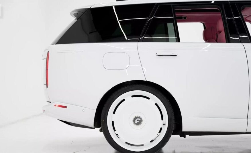 2024 Land Rover Range Rover SE