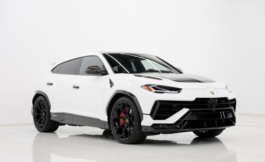 2023 Lamborghini Urus Performante