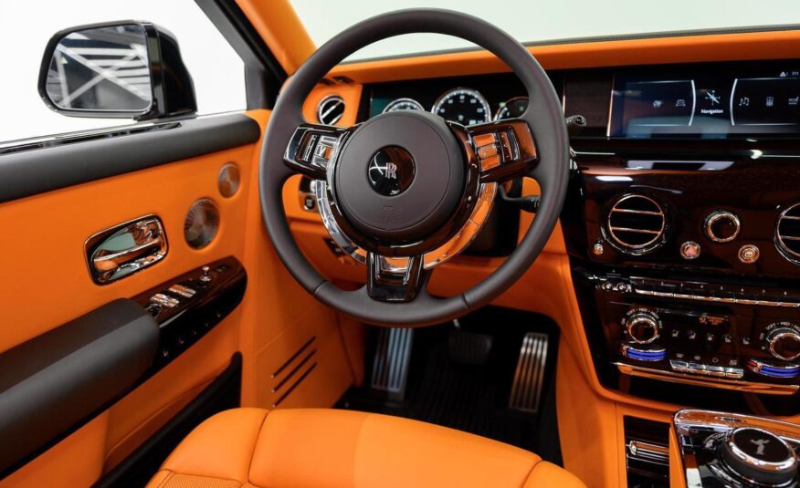 2024 Rolls-Royce Phantom Mansory