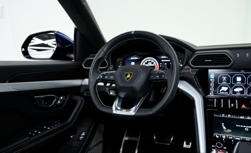 2021 Lamborghini Urus Base