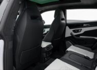 2022 Lamborghini Urus Graphite Capsule