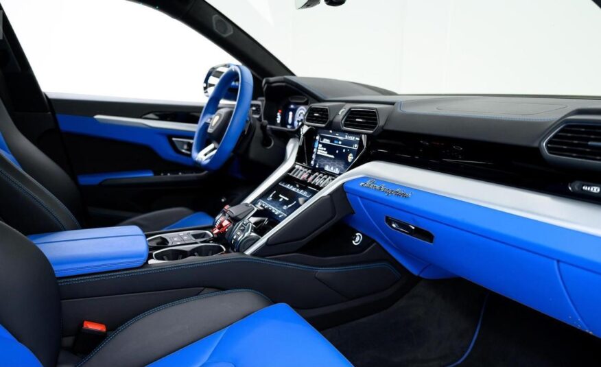 2021 Lamborghini Urus AWD
