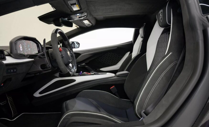 2024 Lamborghini Revuelto AWD