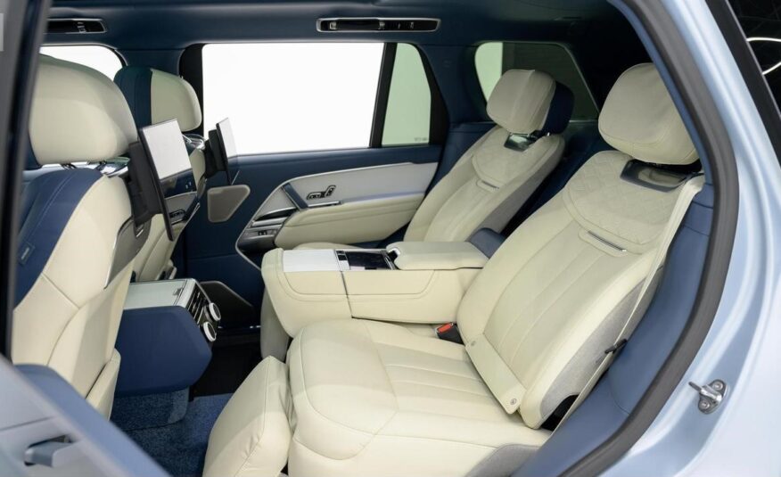 2024 Land Rover Range Rover SV