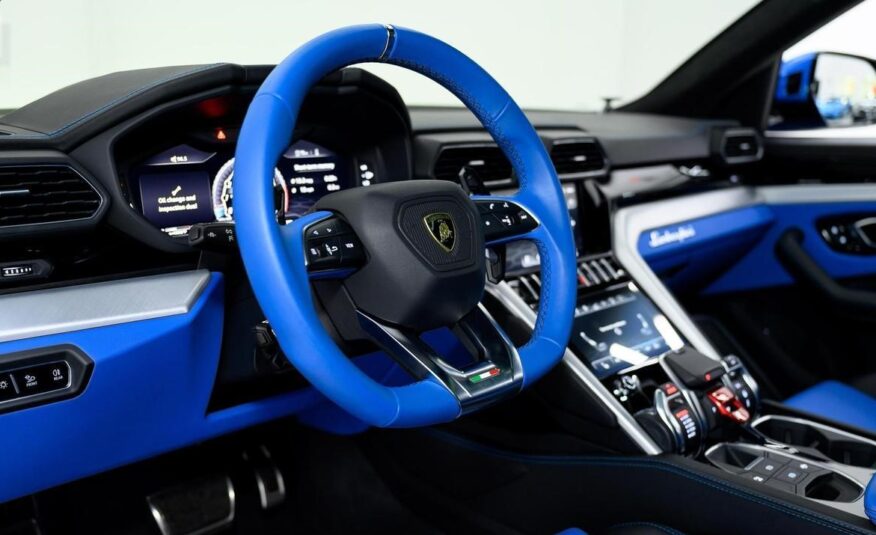 2021 Lamborghini Urus AWD