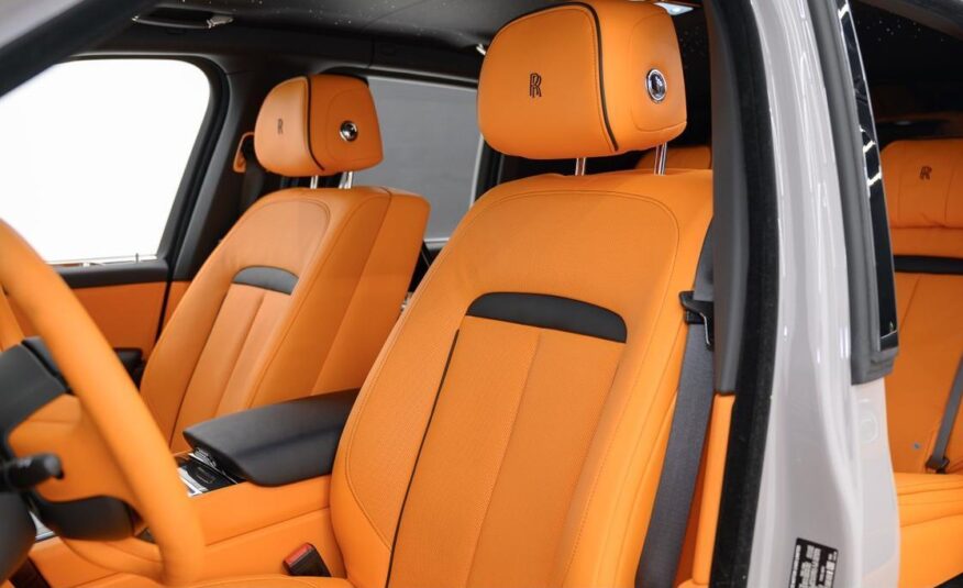 2023 Rolls-Royce Cullinan Black Badge Mansory