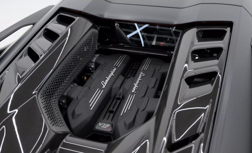 2024 Lamborghini Revuelto AWD